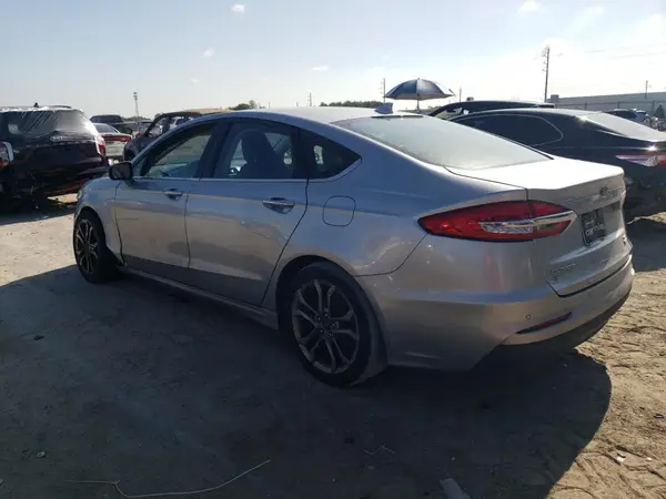 3FA6P0CDXLR131046 2020 FORD FUSION - Image 2