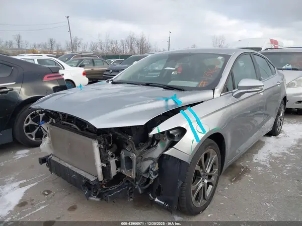3FA6P0CDXLR131659 2020 FORD FUSION - Image 2
