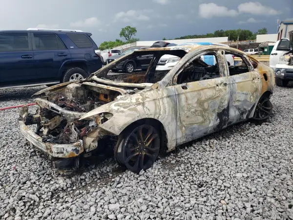 3FA6P0CDXLR133637 2020 FORD FUSION - Image 1
