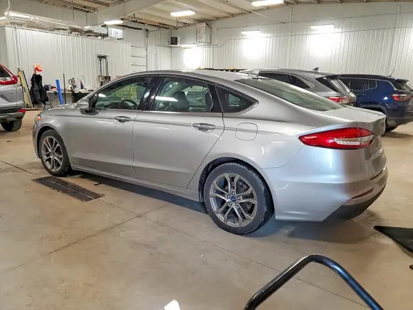 3FA6P0CDXLR137526 2020 FORD FUSION - Image 2