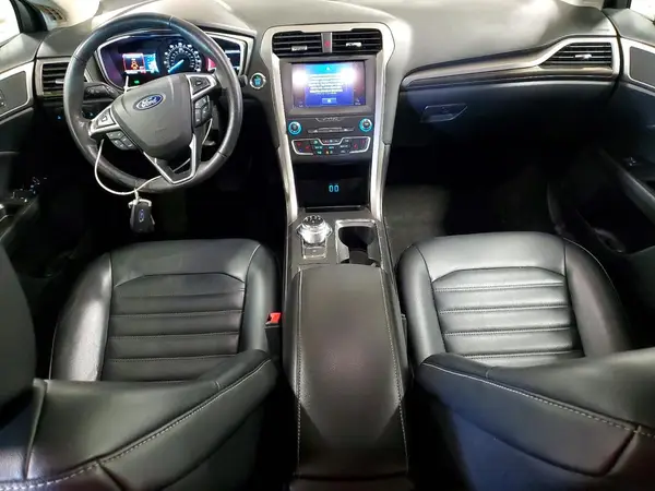 3FA6P0CDXLR137526 2020 FORD FUSION - Image 8