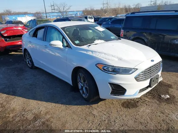 3FA6P0CDXLR158201 2020 FORD FUSION - Image 1