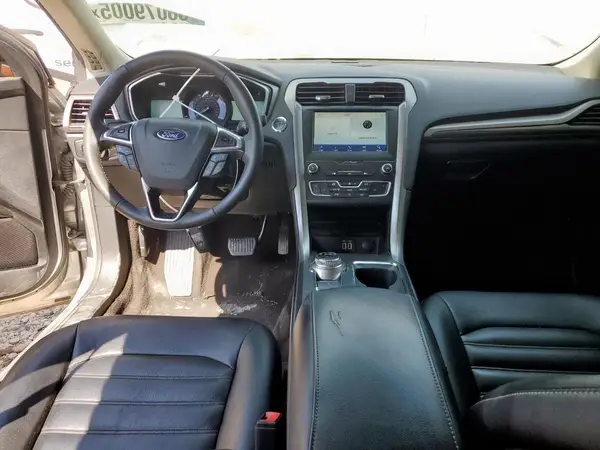 3FA6P0CDXLR175791 2020 FORD FUSION - Image 8