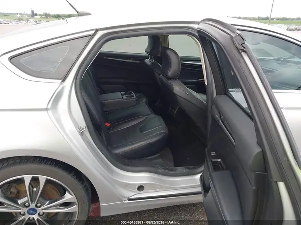 3FA6P0D90HR200781 2017 FORD FUSION - Image 8