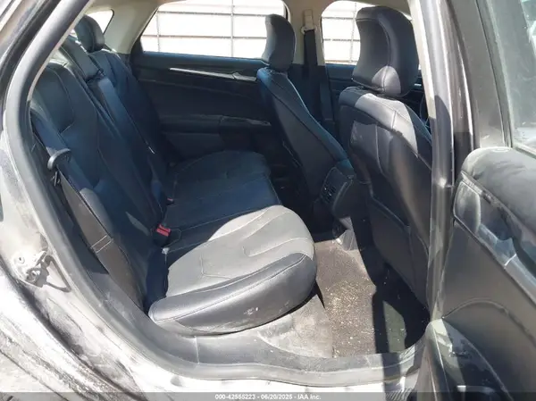 3FA6P0D90JR188640 2018 FORD FUSION - Image 8