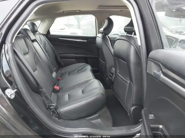 3FA6P0D90KR120985 2019 FORD FUSION - Image 8