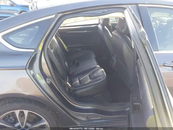 3FA6P0D90KR186808 2019 FORD FUSION - Image 8