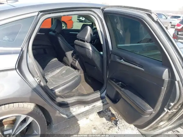 3FA6P0D90LR118316 2020 FORD FUSION - Image 8