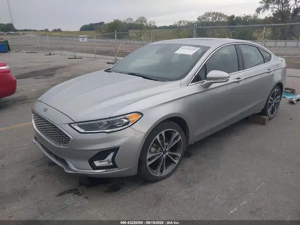 3FA6P0D90LR175602 2020 FORD FUSION - Image 2