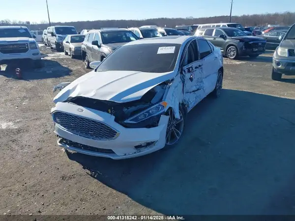 3FA6P0D90LR203821 2020 FORD FUSION - Image 2