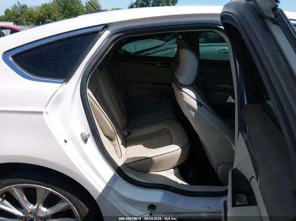3FA6P0D91HR176717 2017 FORD FUSION - Image 8