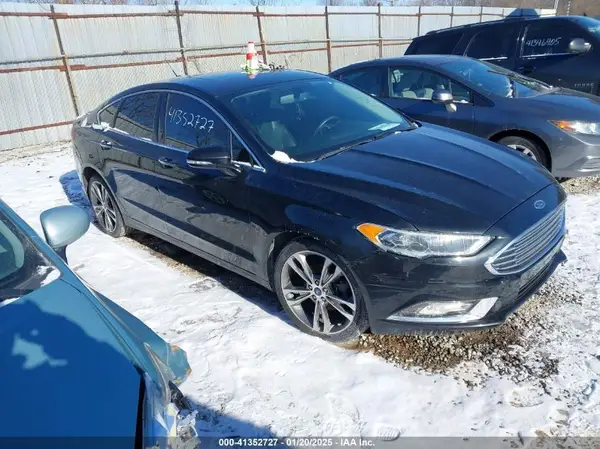 3FA6P0D91HR375895 2017 FORD FUSION - Image 1
