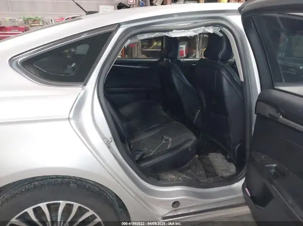 3FA6P0D91JR138698 2018 FORD FUSION - Image 8