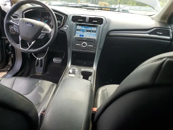 3FA6P0D91JR151676 2018 FORD FUSION - Image 8