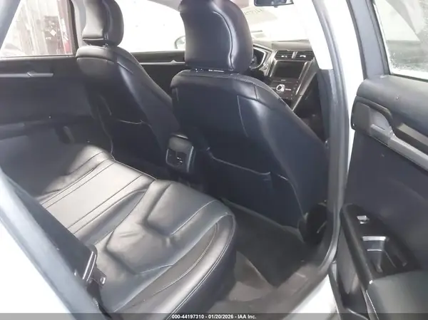 3FA6P0D91JR192440 2018 FORD FUSION - Image 8