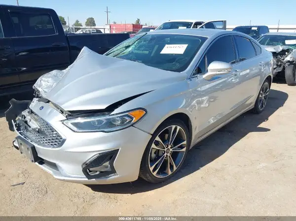 3FA6P0D91KR210484 2019 FORD FUSION - Image 2