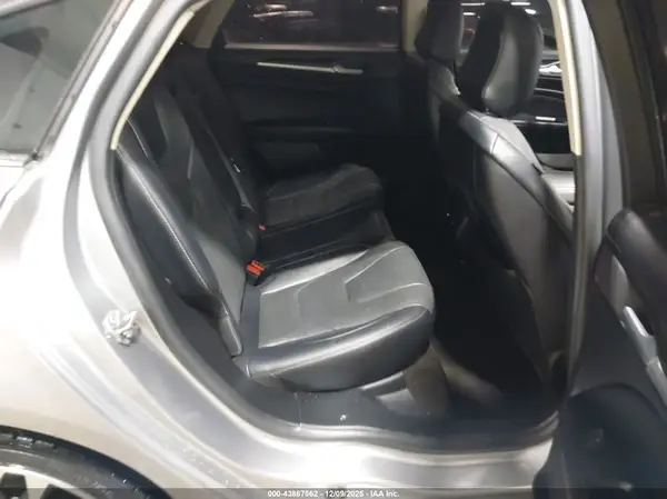 3FA6P0D91LR152555 2020 FORD FUSION - Image 8