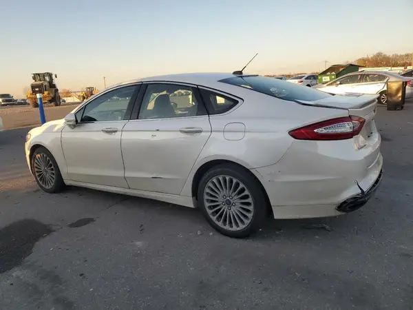 3FA6P0D92GR138685 2016 FORD FUSION - Image 2