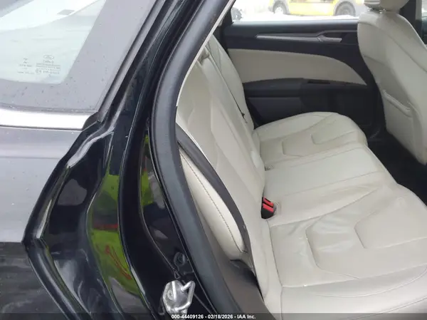 3FA6P0D92GR162551 2016 FORD FUSION - Image 8