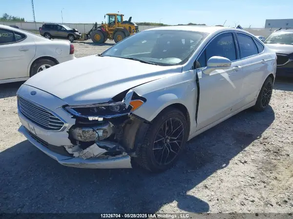 3FA6P0D92HR100990 2017 FORD FUSION - Image 2