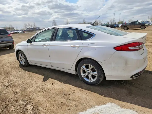 3FA6P0D92HR121256 2017 FORD FUSION - Image 2