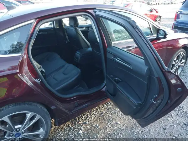 3FA6P0D92HR331047 2017 FORD FUSION - Image 8