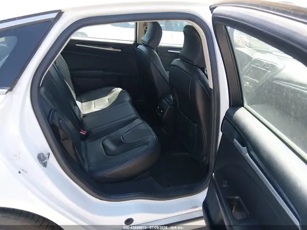 3FA6P0D92JR188607 2018 FORD FUSION - Image 8