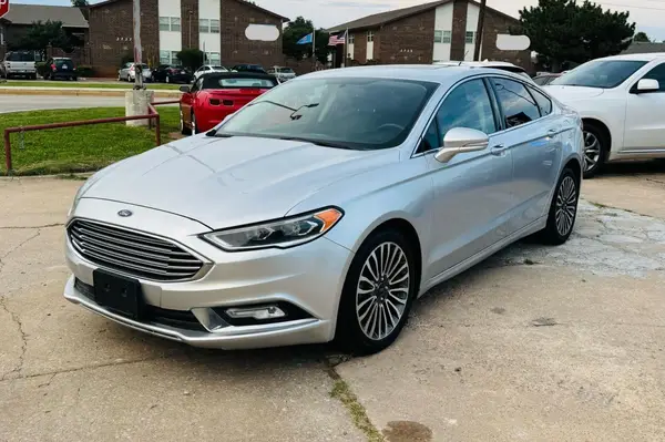 3FA6P0D92JR206717 2018 FORD FUSION - Image 2