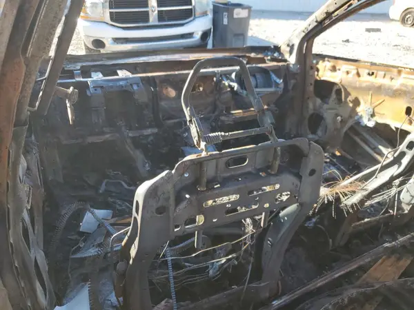 3FA6P0D92JR225803 2018 FORD FUSION - Image 8