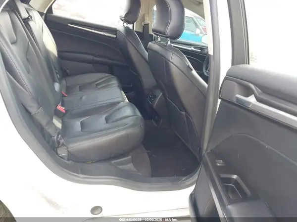 3FA6P0D92KR109504 2019 FORD FUSION - Image 8