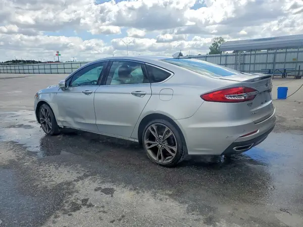 3FA6P0D92KR138548 2019 FORD FUSION - Image 2