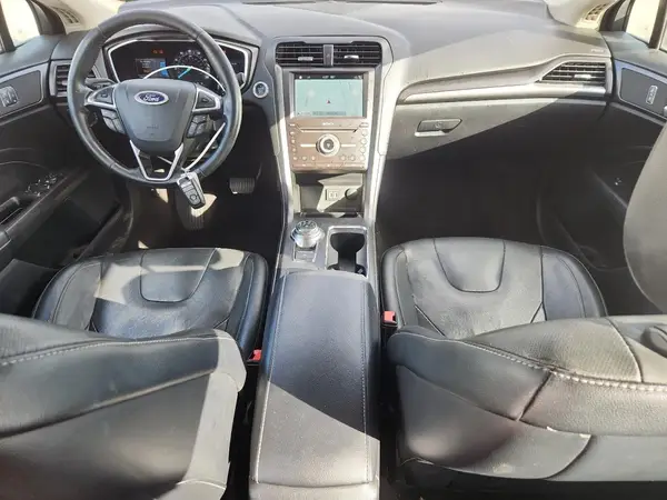 3FA6P0D92KR205763 2019 FORD FUSION - Image 8