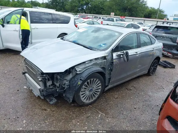 3FA6P0D92LR130919 2020 FORD FUSION - Image 2