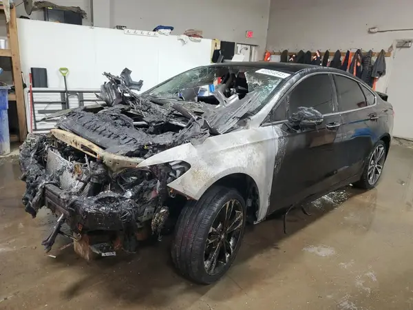 3FA6P0D92LR151575 2020 FORD FUSION - Image 1
