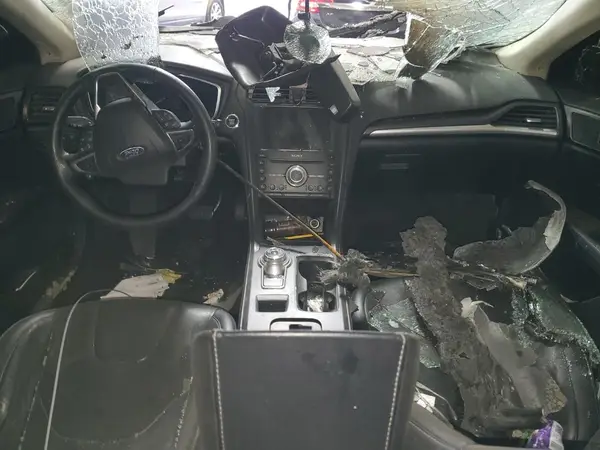 3FA6P0D92LR151575 2020 FORD FUSION - Image 8