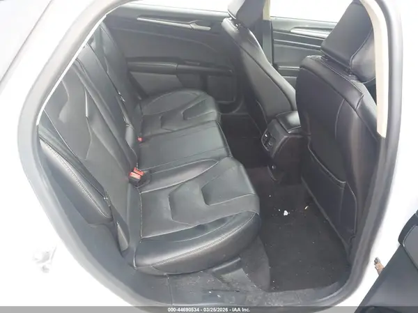 3FA6P0D92LR174807 2020 FORD FUSION - Image 8