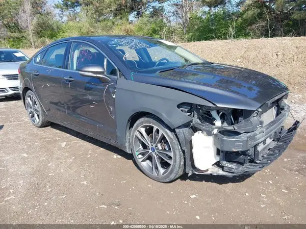 3FA6P0D92LR175469 2020 FORD FUSION - Image 1