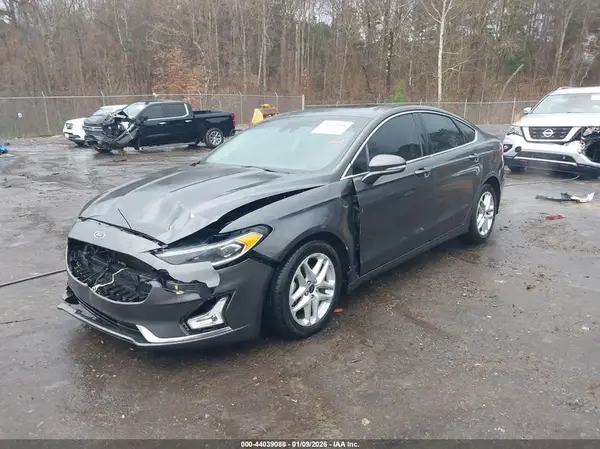 3FA6P0D92LR192692 2020 FORD FUSION - Image 2