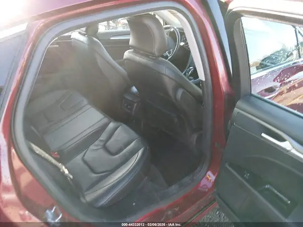 3FA6P0D93GR133575 2016 FORD FUSION - Image 8