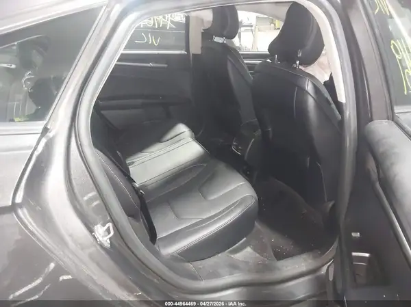 3FA6P0D93HR207000 2017 FORD FUSION - Image 8