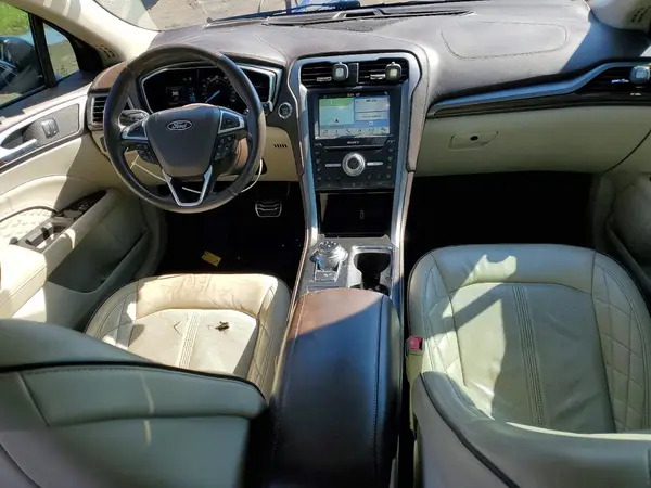 3FA6P0D93HR273417 2017 FORD FUSION - Image 8