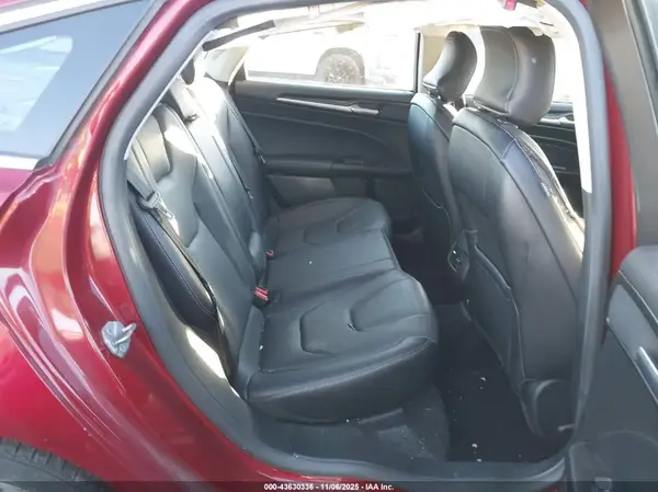 3FA6P0D93HR333843 2017 FORD FUSION - Image 8