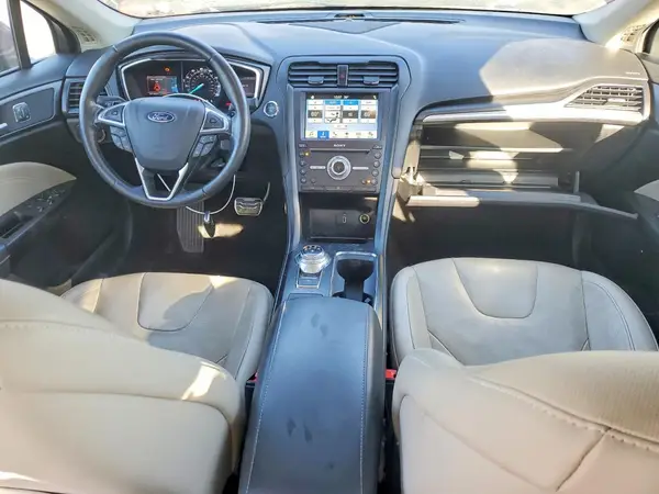 3FA6P0D93JR109204 2018 FORD FUSION - Image 8
