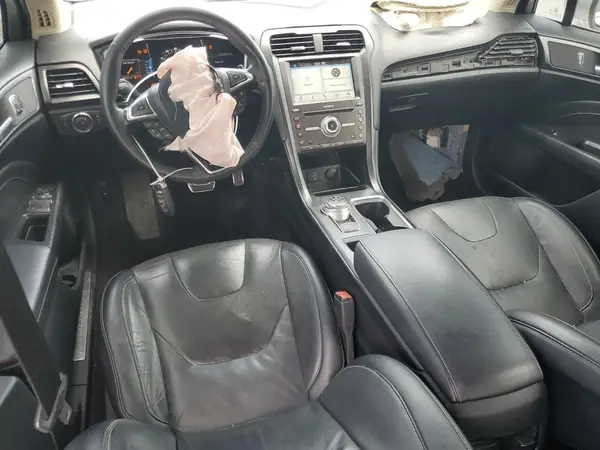 3FA6P0D93JR155597 2018 FORD FUSION - Image 8