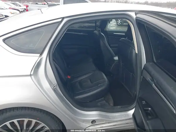3FA6P0D93JR225552 2018 FORD FUSION - Image 8