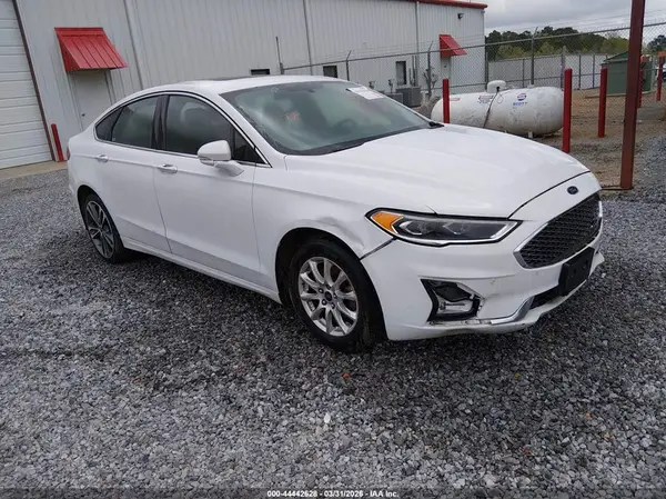 3FA6P0D93KR152667 2019 FORD FUSION - Image 1