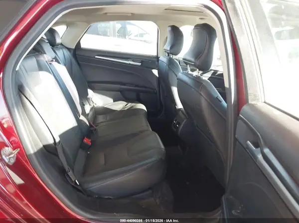 3FA6P0D93KR205156 2019 FORD FUSION - Image 8