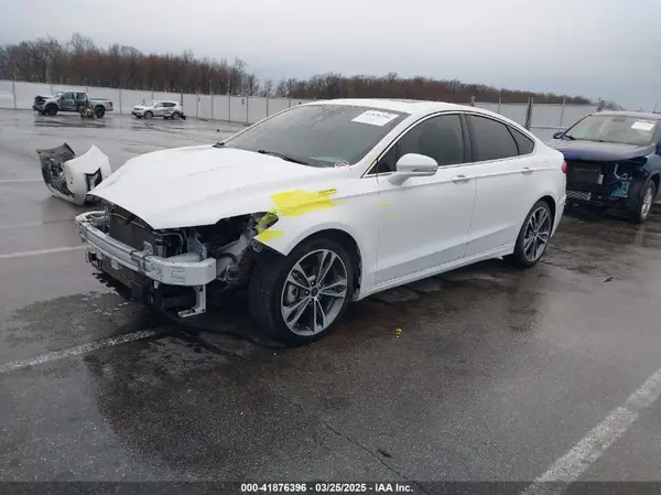 3FA6P0D93LR137071 2020 FORD FUSION - Image 2