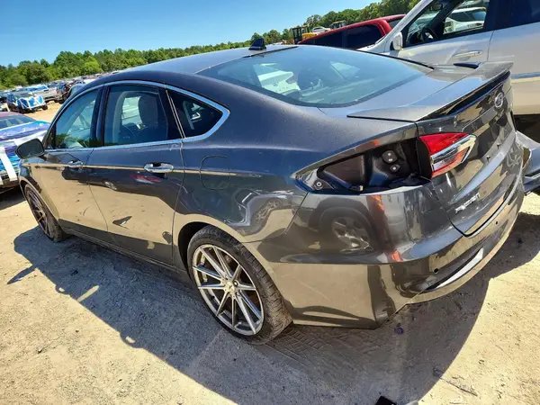 3FA6P0D93LR193043 2020 FORD FUSION - Image 2