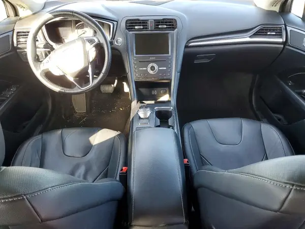 3FA6P0D93LR257677 2020 FORD FUSION - Image 8